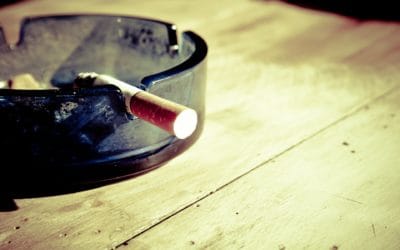 6 Ways Smoking Ruins Your Looks