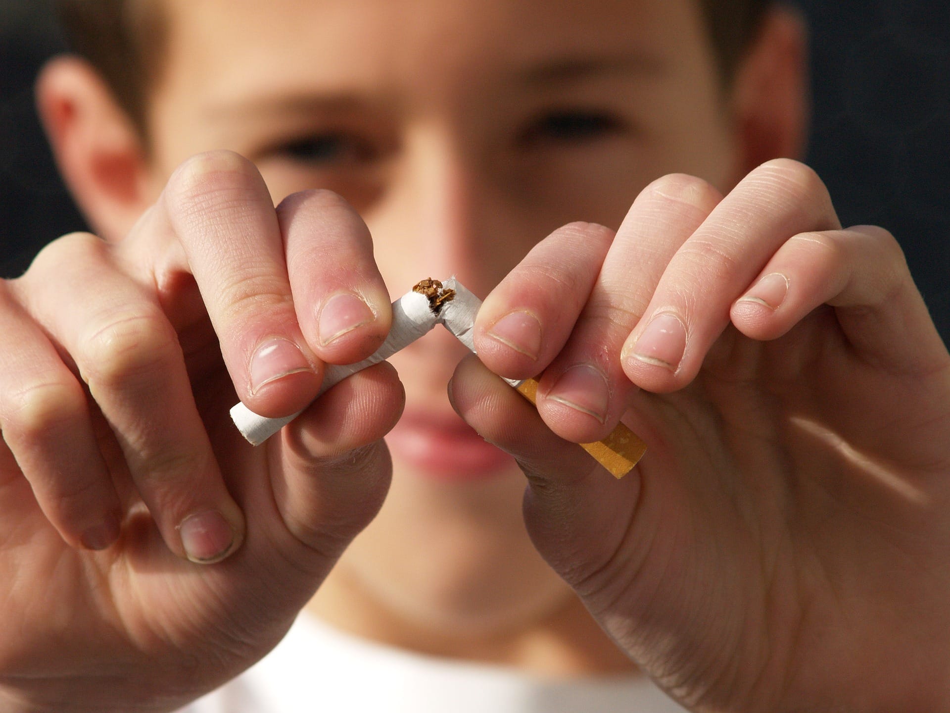 can stopping smoking improve your skin